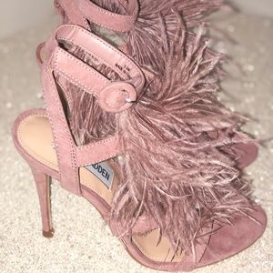 Steve Madden Feather Fefe Heels